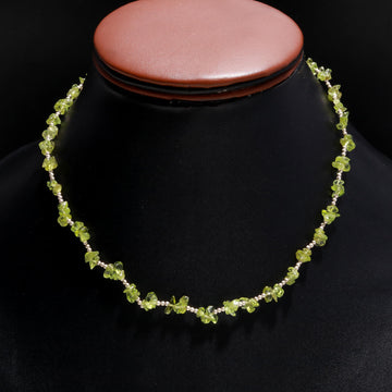 Delicate Peridot Uncut Beads Necklace in Sterling Silver