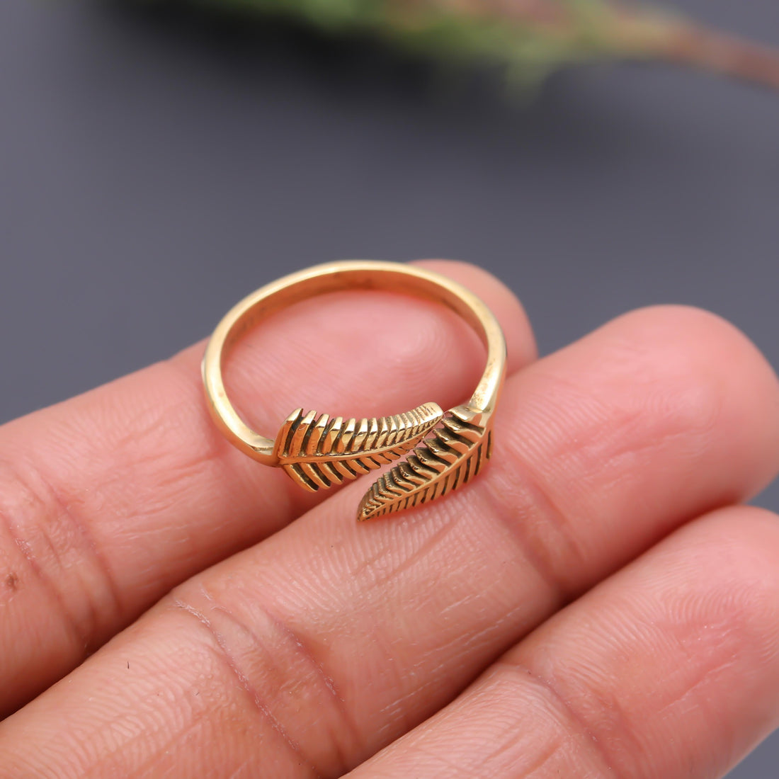 Leaf Brass Ring