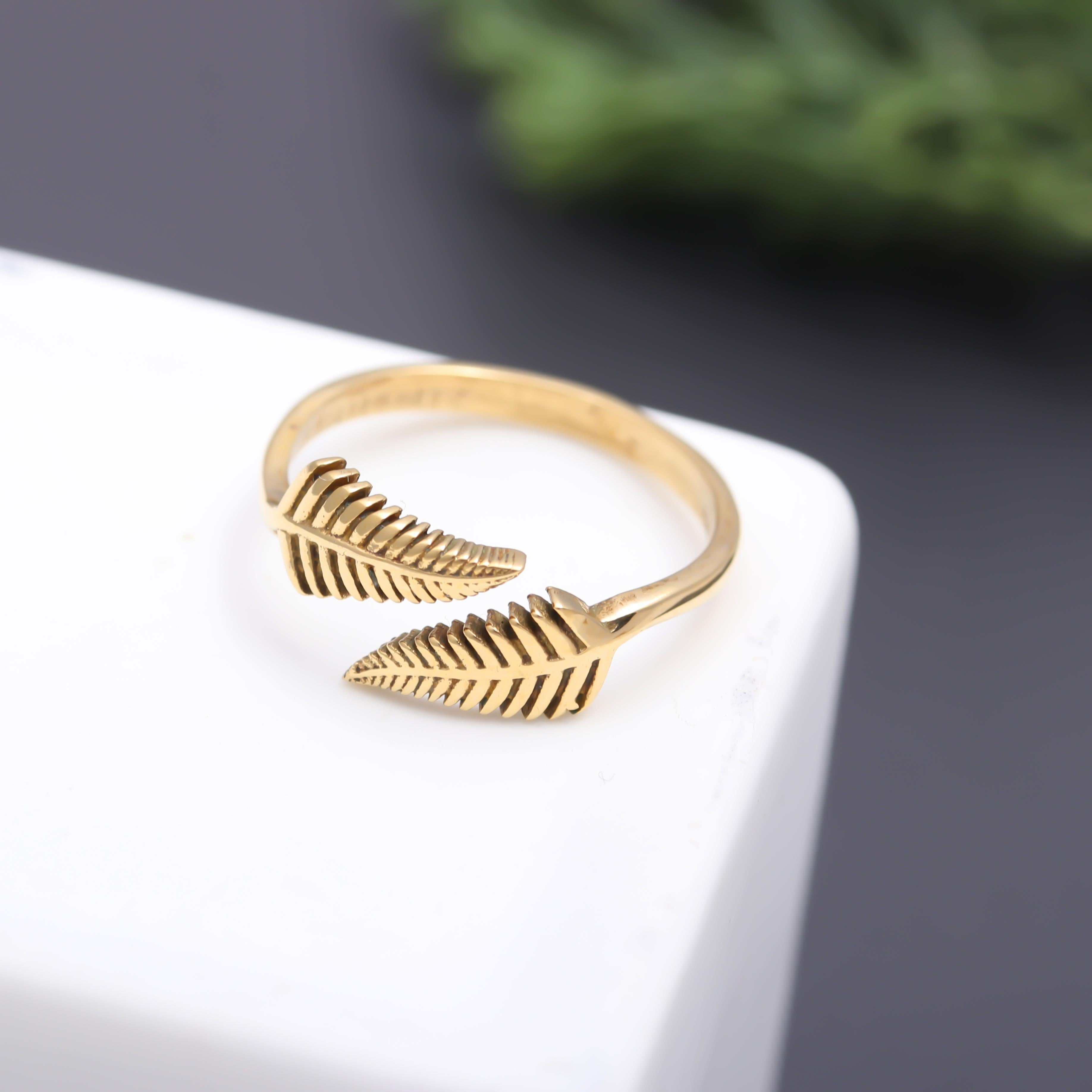 Leaf Brass Ring