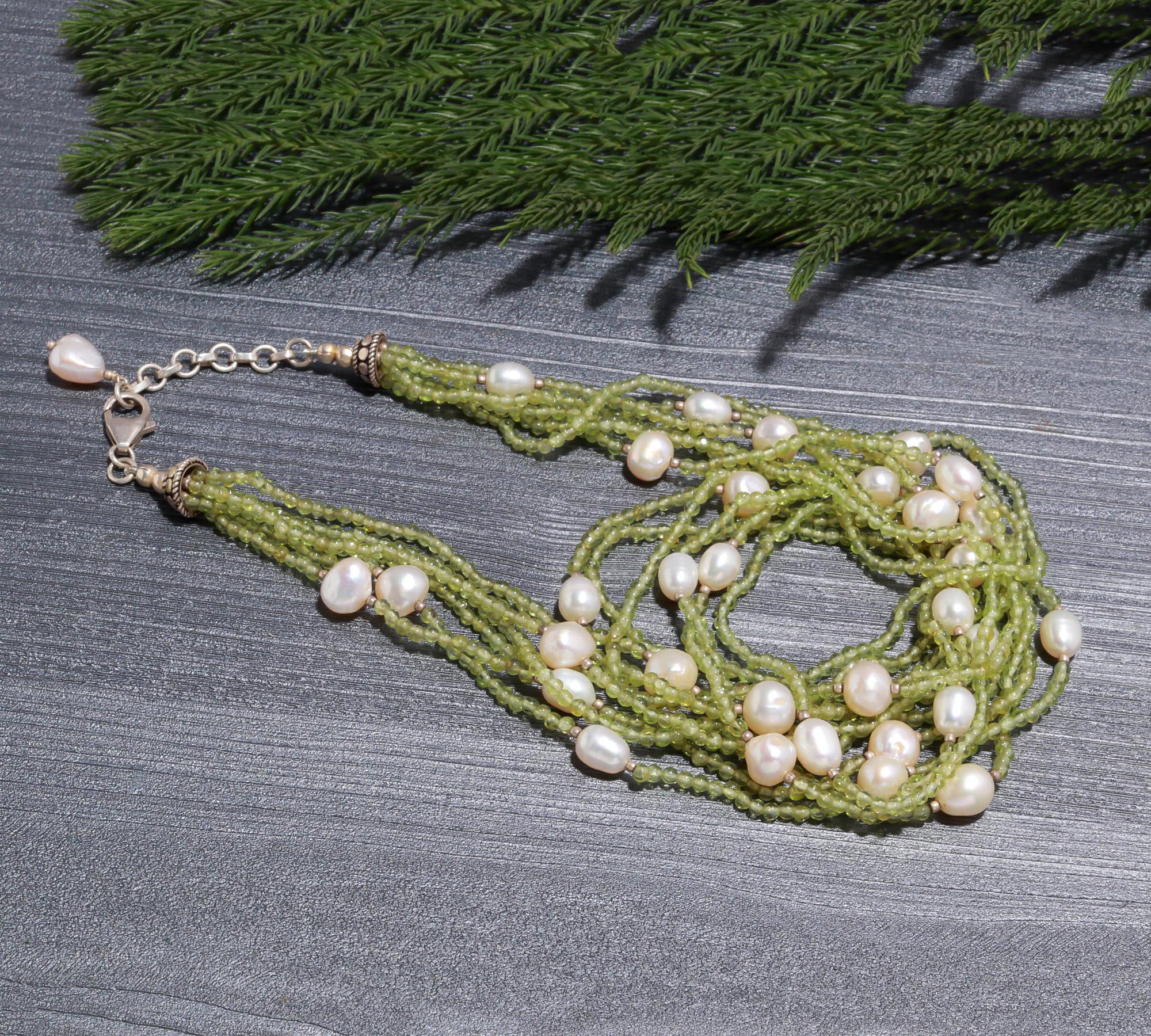 Stylish Women’s Multi Layered Necklace with Peridot and Pearls in Silver
