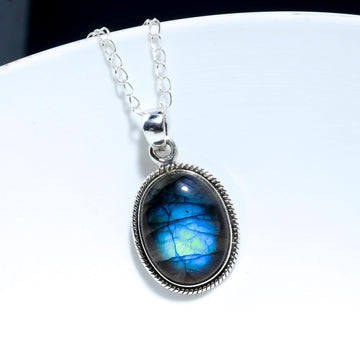 Natural Fiery Labradorite 925 Sterling Silver Pendant
